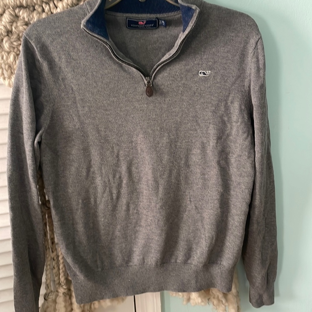 Extra large vineyard vine sweater